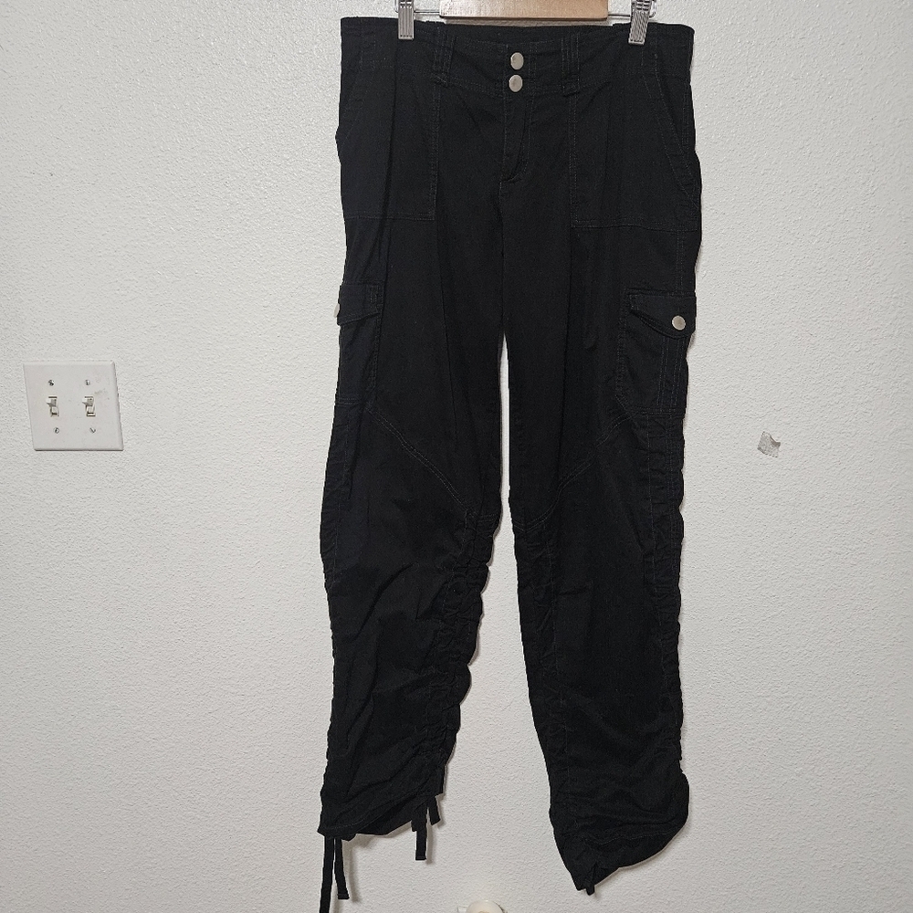 I Am Gia cargo style pants with roushing on sides size medium